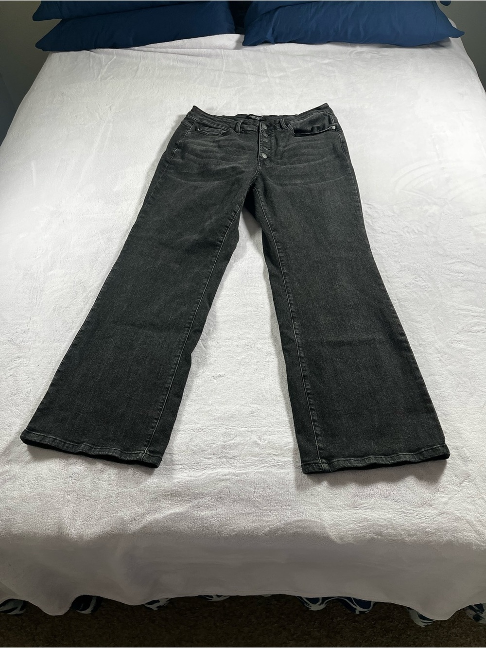 Judy Blue Women’s Black Button Fly Jeans Size 18W JB88355BK Stretch